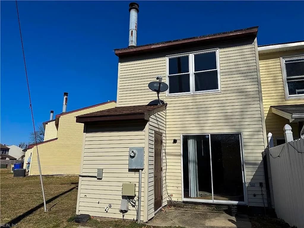 3726 Sugar Creek CIR, PORTSMOUTH VA 23703 - Photo 3