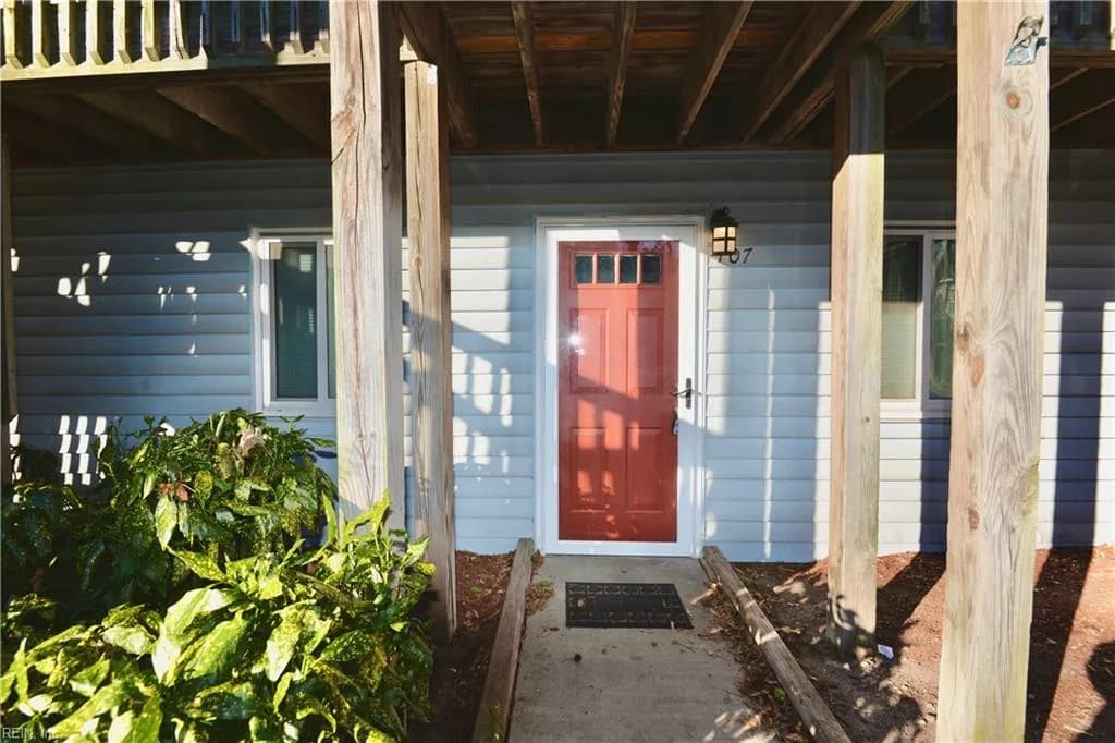 722 Lesner AVE #107, NORFOLK VA 23518 - Photo 2