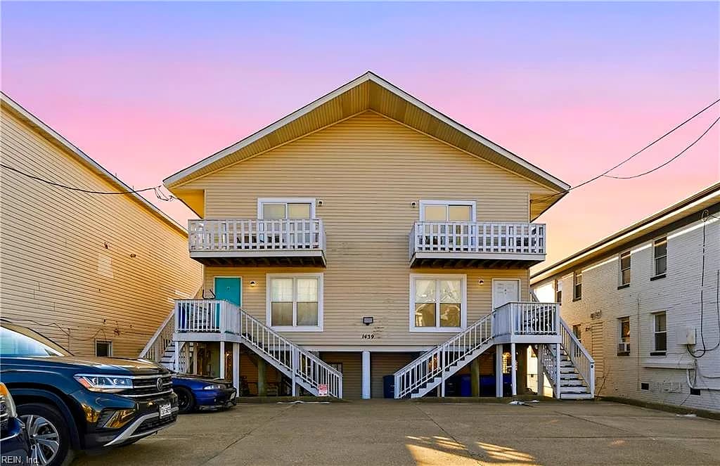 1439 W Ocean View AVE, NORFOLK VA 23503 - Main photo