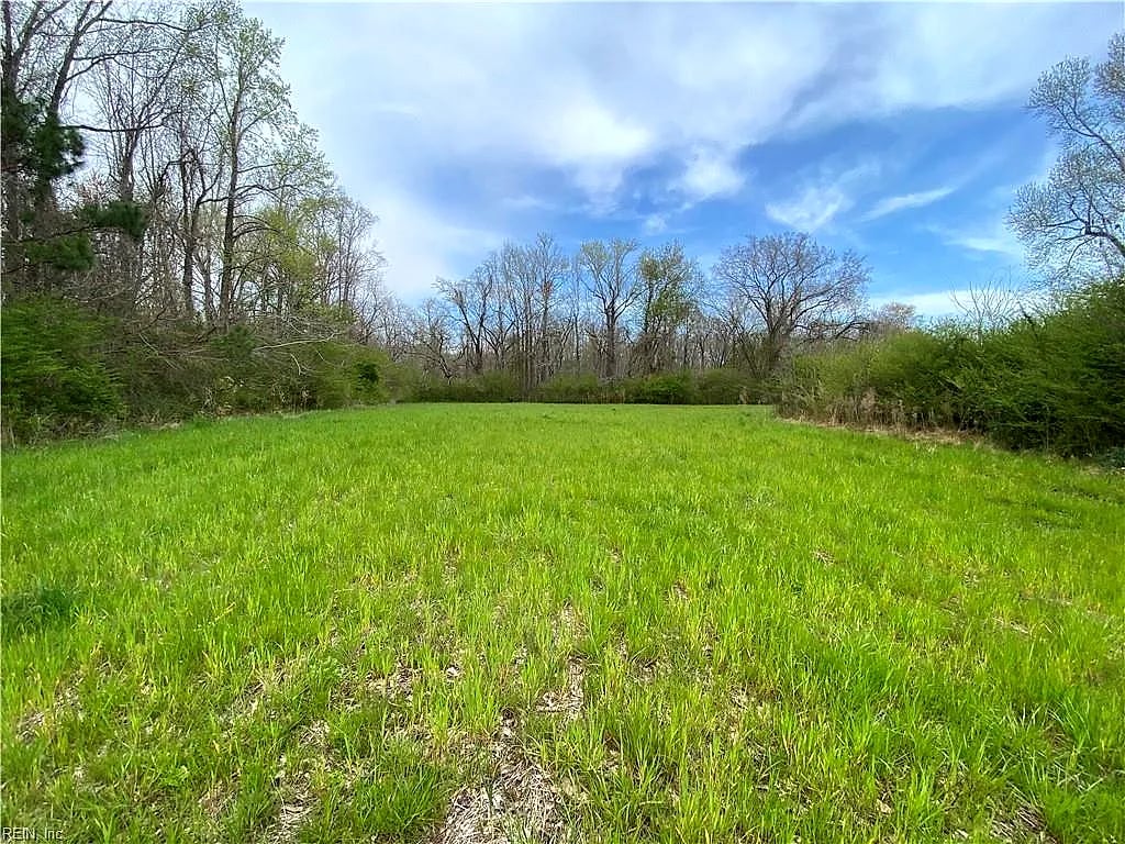 1916 Land Of Promise RD, Chesapeake — Land and Farms