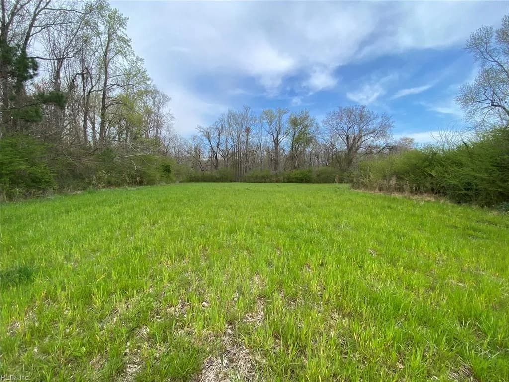 1916 Land Of Promise RD, CHESAPEAKE VA 23322 - Photo 2