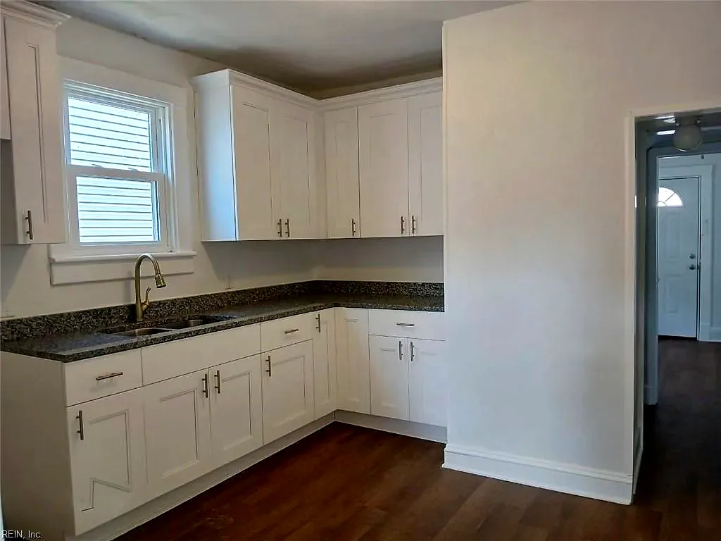 2817 Kimball TER, NORFOLK VA 23504 - Photo 4