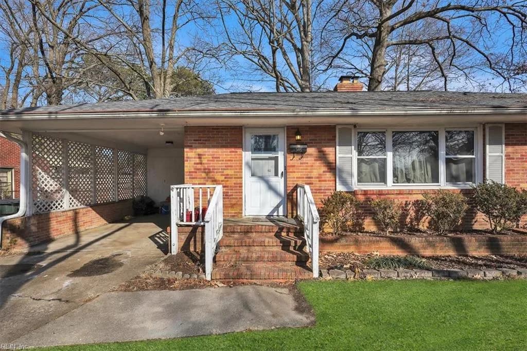 316 Martha Lee DR, HAMPTON VA 23666 - Photo 4