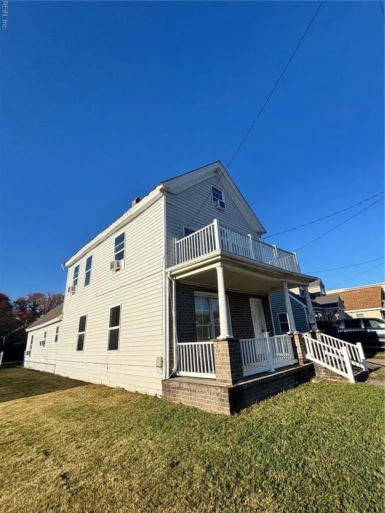 621 Center AVE, NEWPORTNEWS VA 23601 - Photo 4