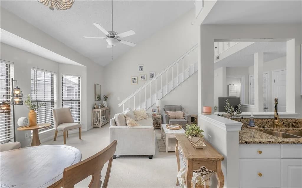 405 Harbour PT #305, VIRGINIABEACH VA 23451 - Photo 3