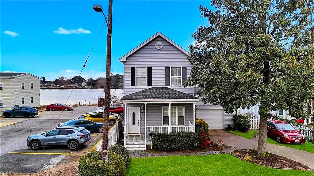 720 River ST, Hampton — 3 bed Residential, 2,067 sqft