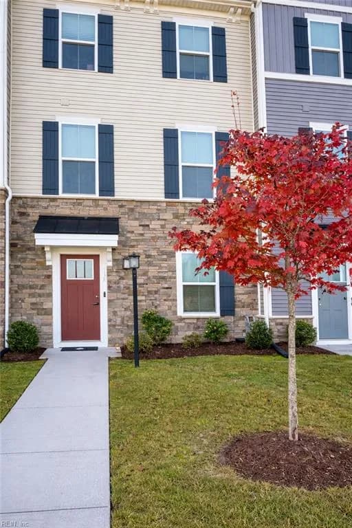 138 Jordan House DR, SMITHFIELD VA 23430 - Photo 2