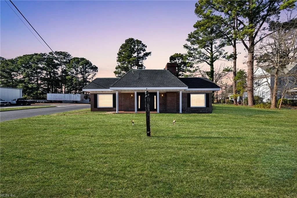 685 Carolina RD, SUFFOLK VA 23434