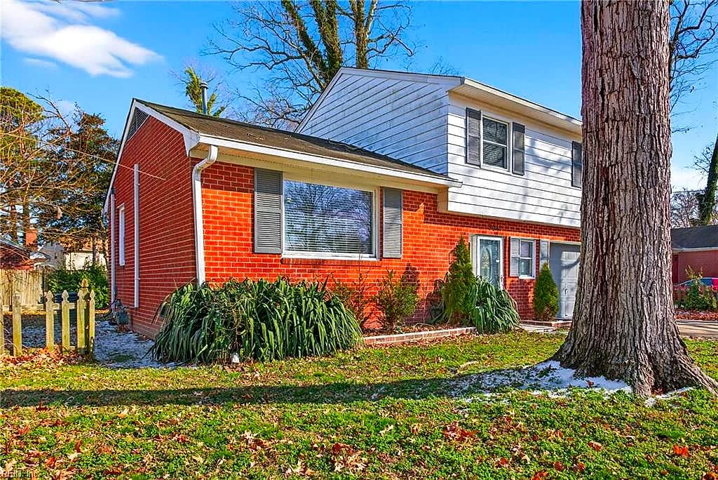 304 Woodland RD, HAMPTON VA 23669 - Photo 4