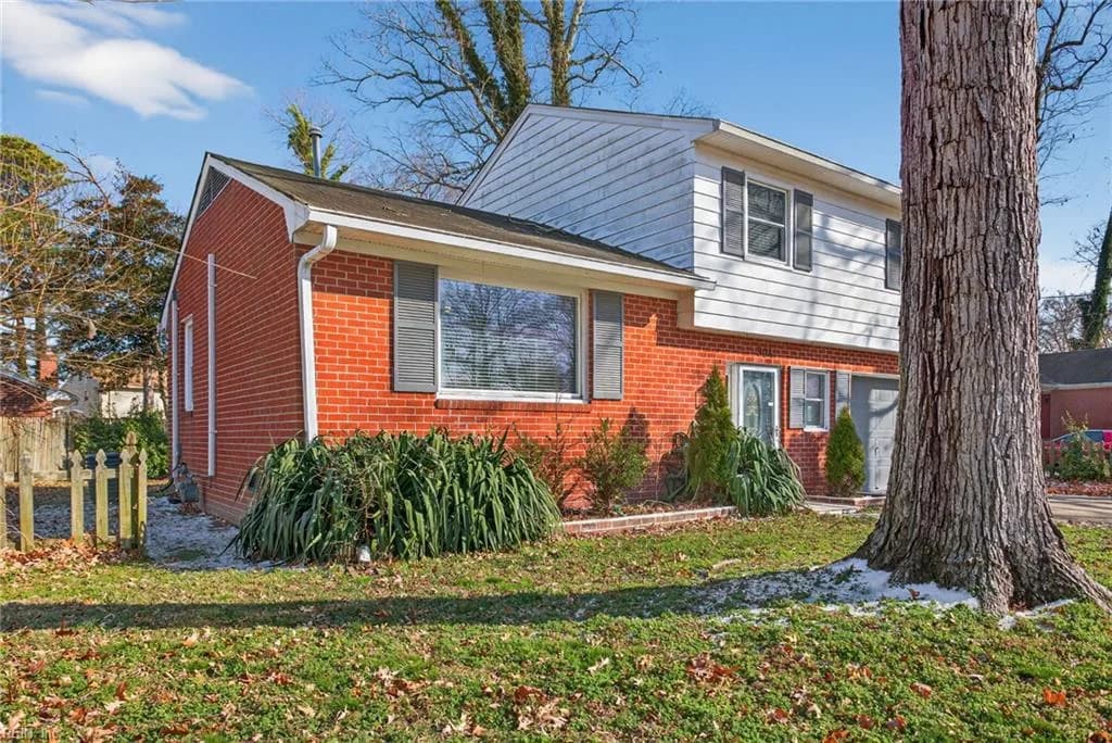 304 Woodland RD, HAMPTON VA 23669 - Photo 4