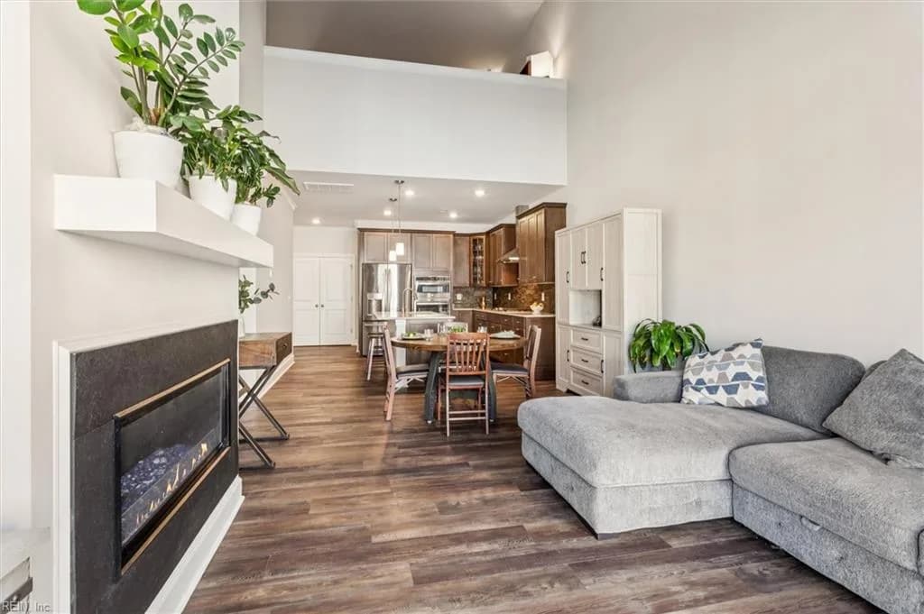 4106 Lord Dunmore DR, WILLIAMSBURG VA 23188 - Photo 2