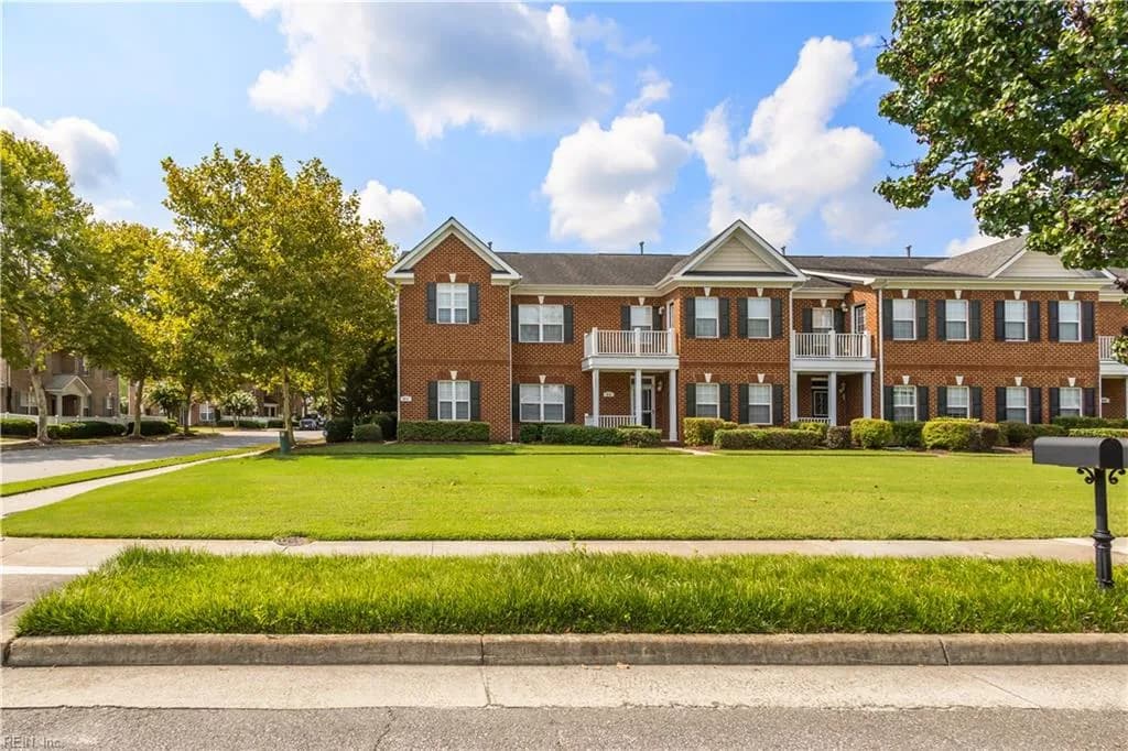 816 Great Marsh AVE, CHESAPEAKE VA 23320 - Main photo