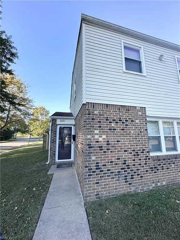 3231 Saxon PL, VIRGINIABEACH VA 23453 - Main photo