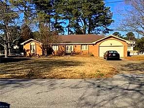 2200 Windward Shore DR, VIRGINIA BEACH VA 23451 - Photo 2