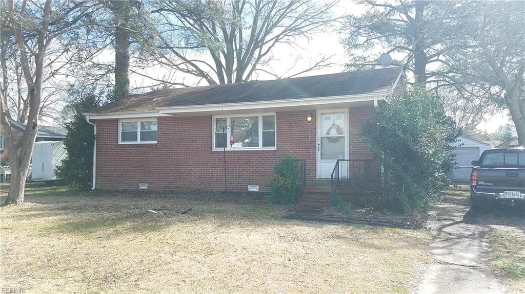 607 Ferry RD, PORTSMOUTH VA 23701 - Photo 2
