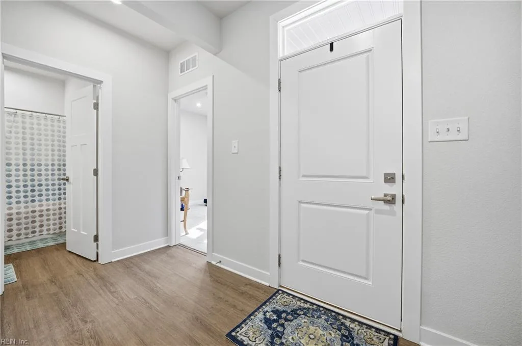 2104 Mainsail DR, CARROLLTON VA 23314 - Photo 5