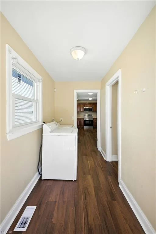 2826 Lens AVE, NORFOLK VA 23509 - Photo 3