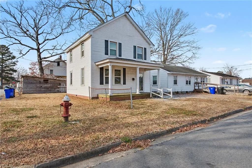413 Chestnut ST, FRANKLIN VA 23851 - Photo 4