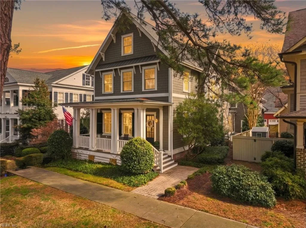 9528 25th Bay ST, Norfolk — 6 bed Residential, 3,849 sqft