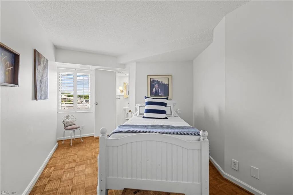 3810 Atlantic AVE #404, VIRGINIABEACH VA 23451 - Photo 5