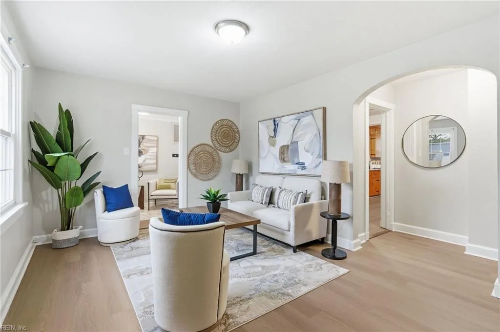 42 Chatham RD, Portsmouth — 2 bed Residential, 922 sqft