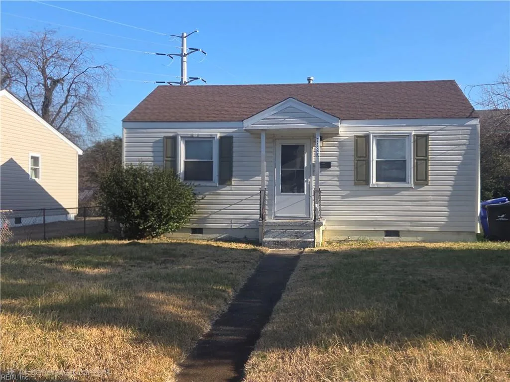 7128 Gregory DR, NORFOLK VA 23513