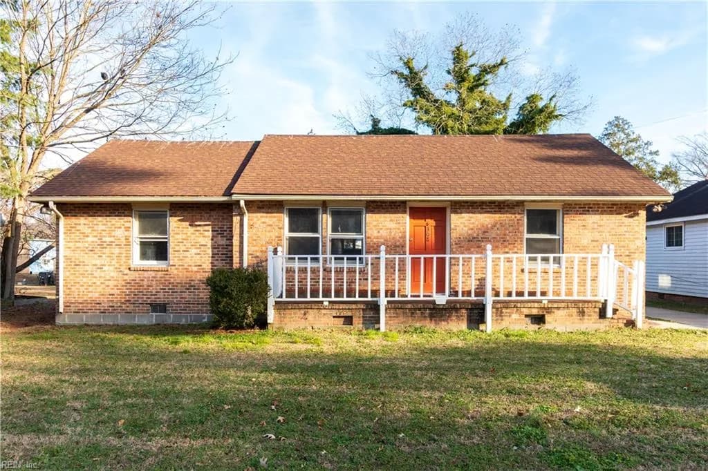 308 Charles ST, ELIZABETHCITY NC 27909 - Photo 2