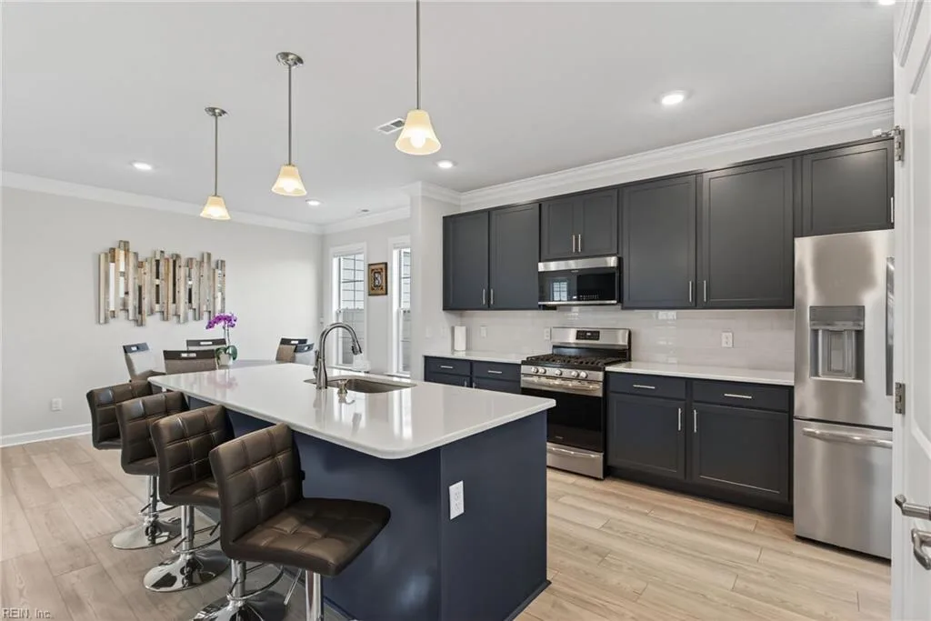 2216 Hampton Roads PW, CHESAPEAKE VA 23321 - Photo 2
