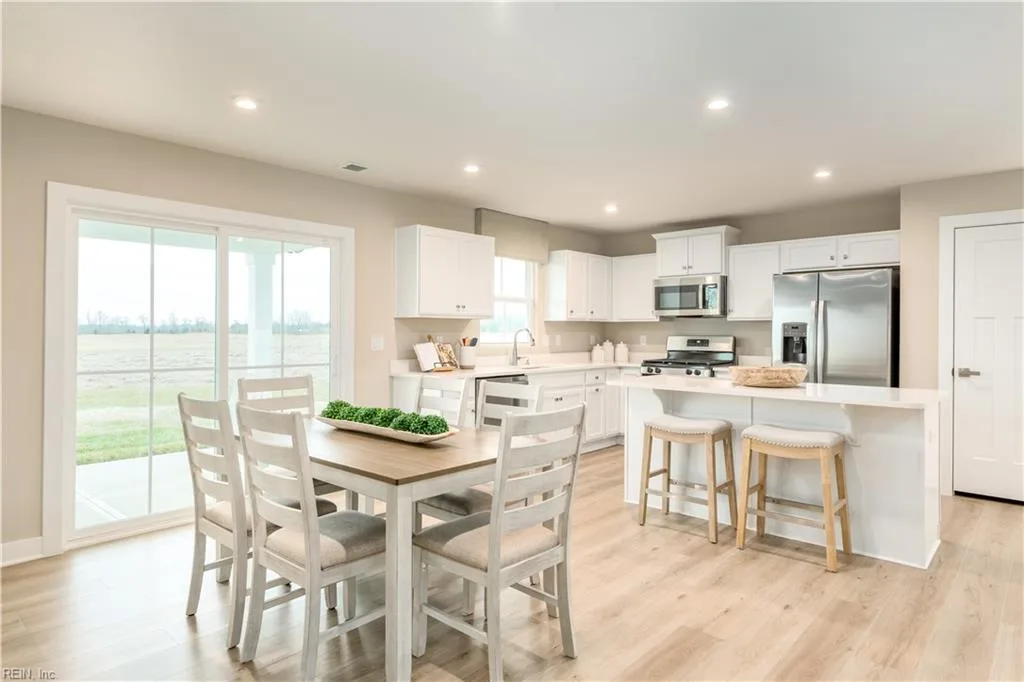 208 Baxter Station BLVD, MOYOCK NC 27958 - Photo 5