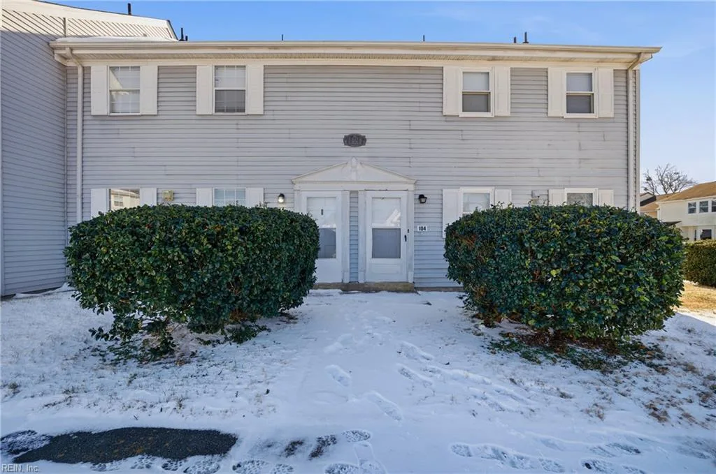3608 Harbinger RD #103, VIRGINIABEACH VA 23453