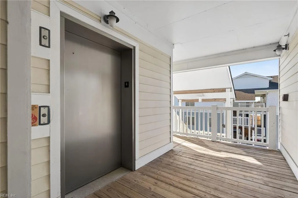 8333 N View BLVD, NORFOLK VA 23518 - Photo 4
