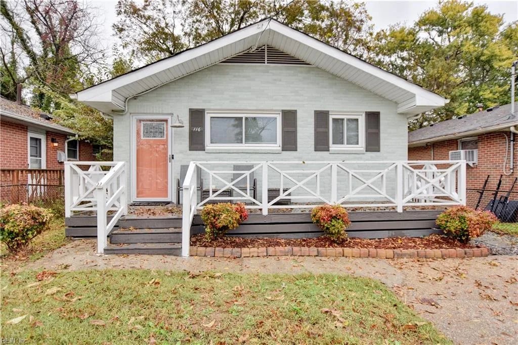 116 W Kelly AVE, HAMPTON VA 23605