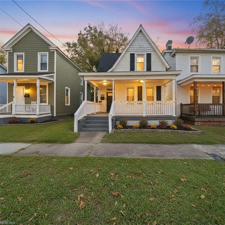 2025 Holladay ST, Portsmouth — 3 bed Residential, 1,178 sqft