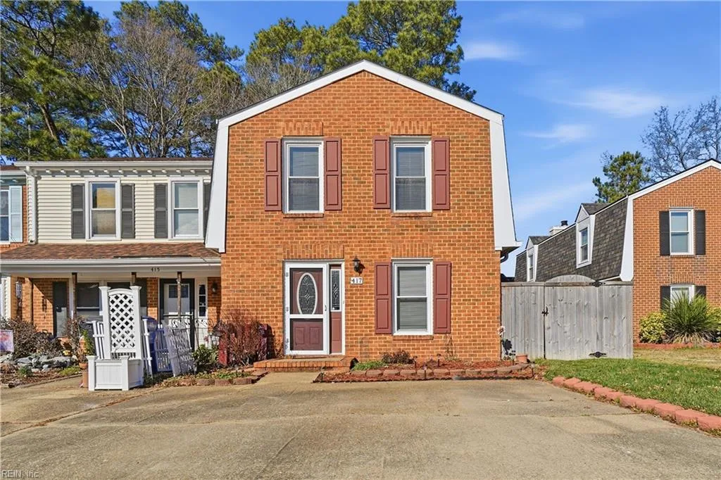 417 Rennie CT, Virginia Beach — 3 bed Residential, 1,640 sqft