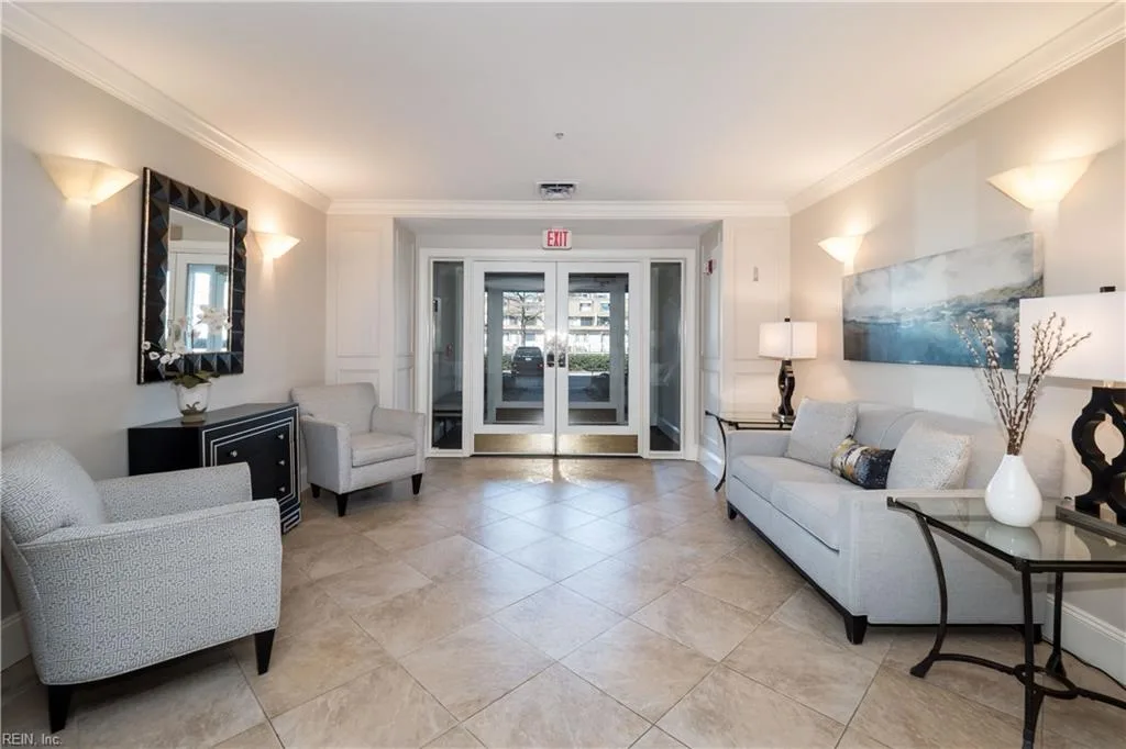 305 Brooke AVE #306, NORFOLK VA 23510 - Photo 5