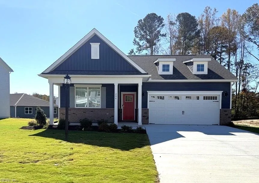 204 Gallop WAY, Yorktown — 4 bed Residential, 1,862 sqft