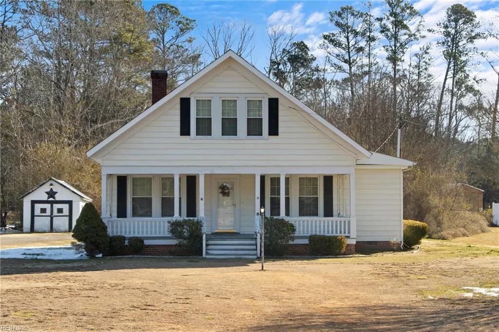 20 Pine Hall RD, MATHEWS VA 23109 - Main photo