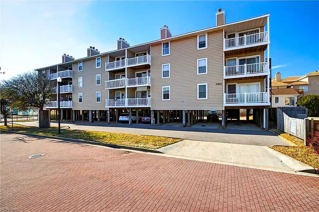 2246 E Ocean View AVE #203, NORFOLK VA 23518 - Main photo