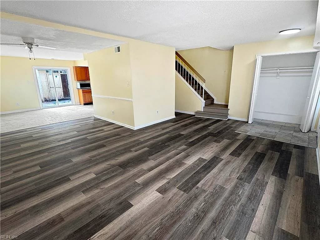 3769 Governors WAY, VIRGINIA BEACH VA 23452 - Main photo