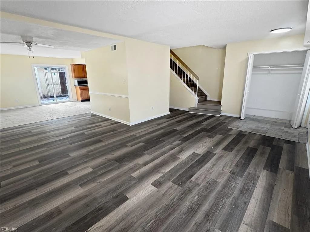 3769 Governors WAY, VIRGINIABEACH VA 23452 - Photo 2