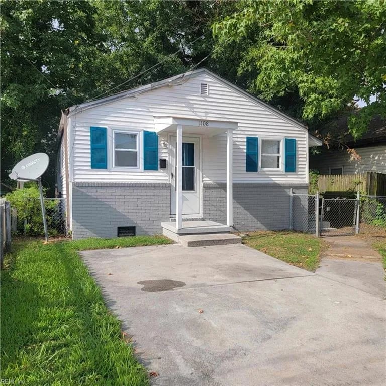 1108 Hannah ST, Norfolk — 2 bed Residential, 704 sqft