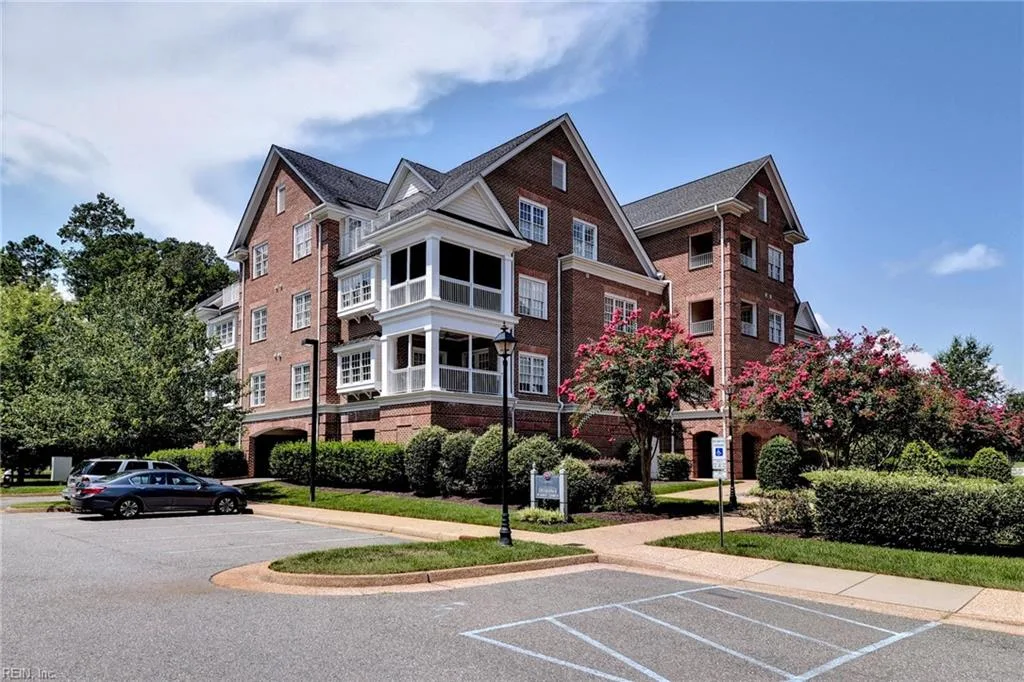 1204 Eaglescliffe NONE, Williamsburg — 2 bed Residential, 1,862 sqft