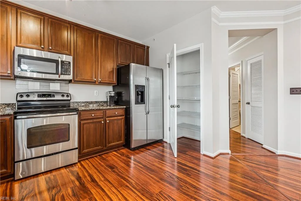 522 Knolls DR #308, NEWPORTNEWS VA 23602 - Photo 4