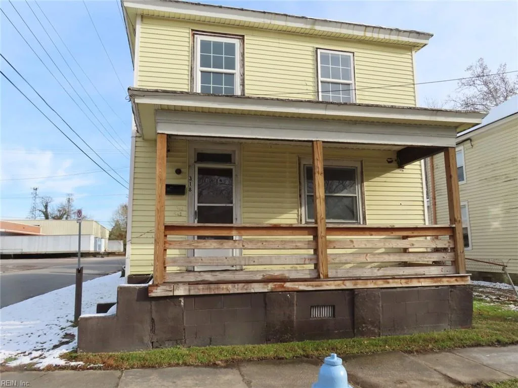 318 Pinner ST, Suffolk — 4 bed Residential, 1,443 sqft