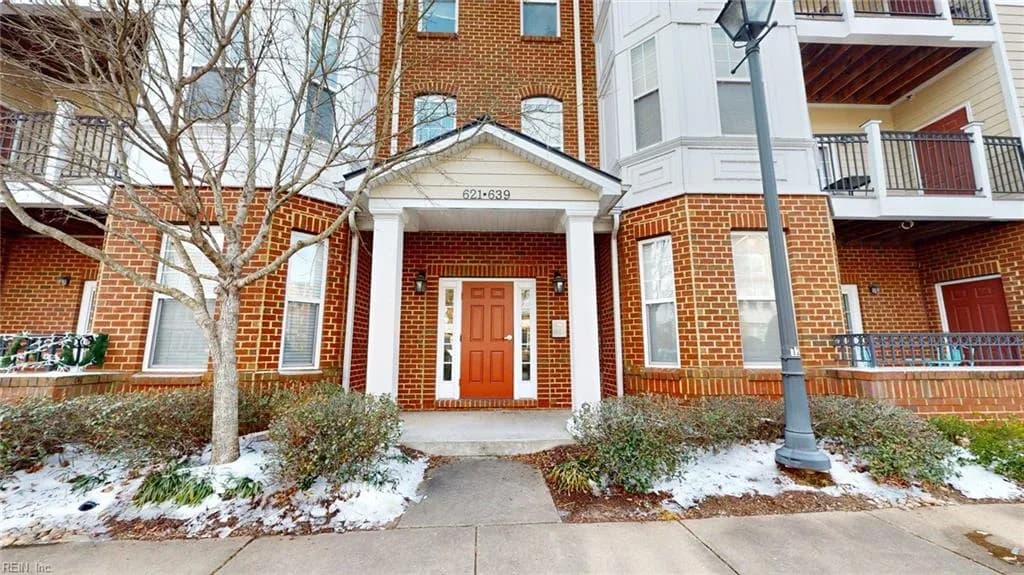 625 Claire LN, NEWPORTNEWS VA 23602 - Photo 2