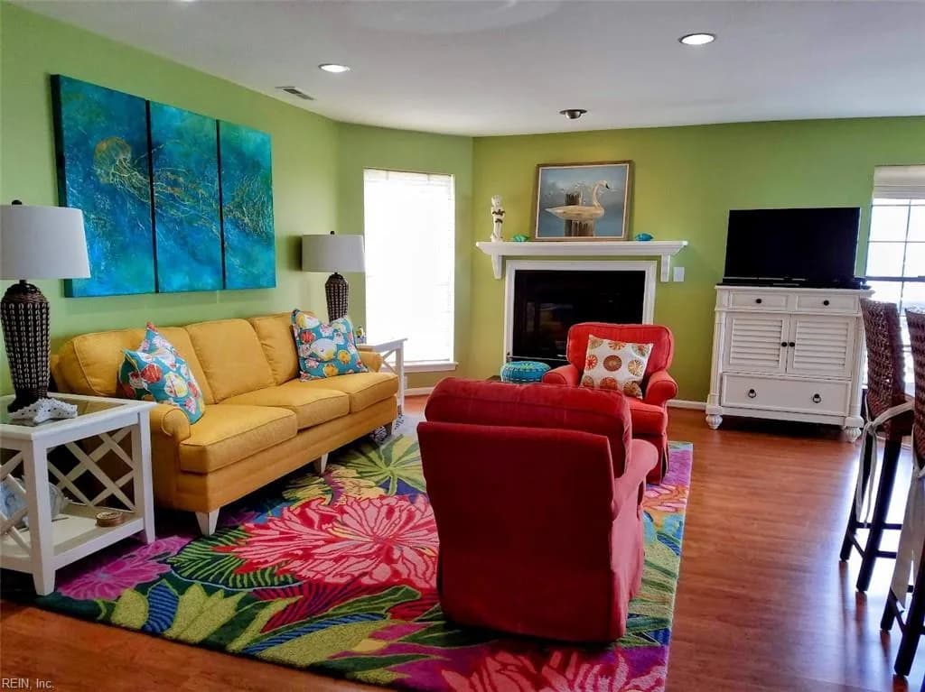 417 Harbour PT #202, VIRGINIABEACH VA 23451 - Photo 4