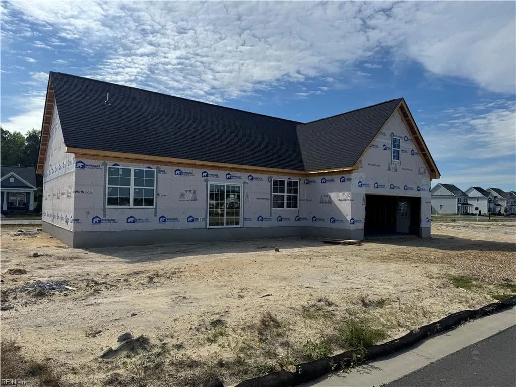 2207 Hampton Roads PW, CHESAPEAKE VA 23321 - Main photo