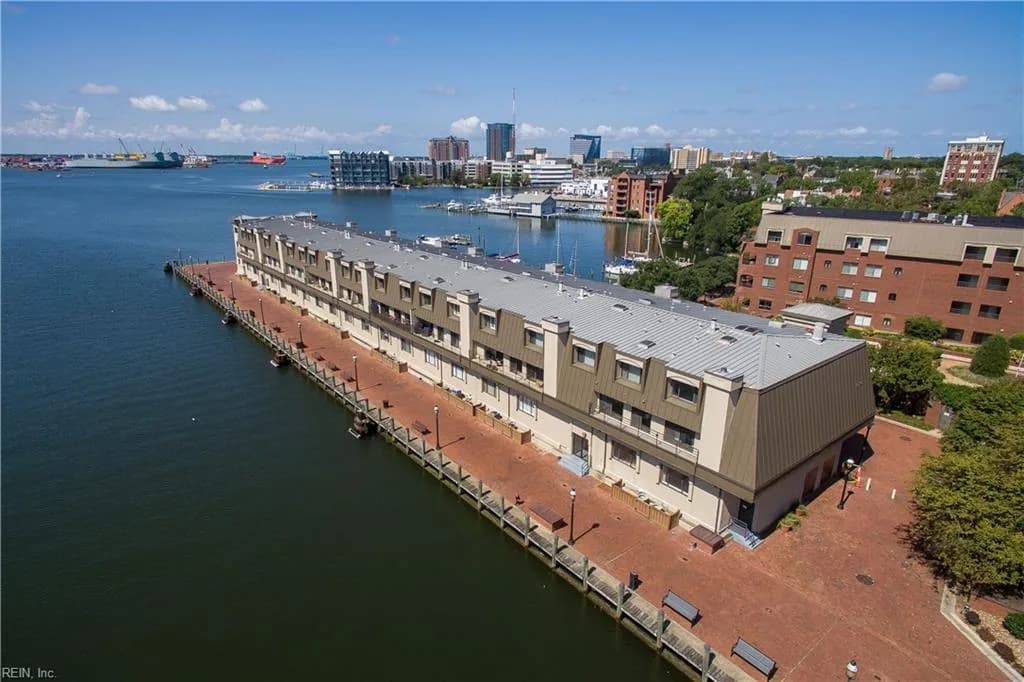 401 College PL #23, NORFOLK VA 23510 - Main photo