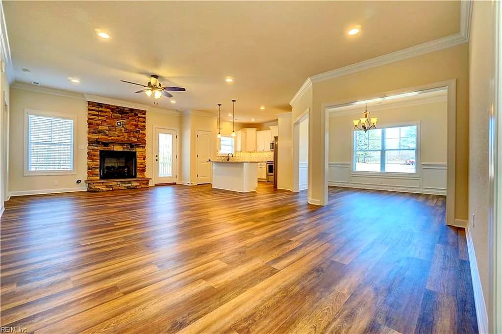 11395 Raynor RD, SMITHFIELD VA 23430 - Photo 4