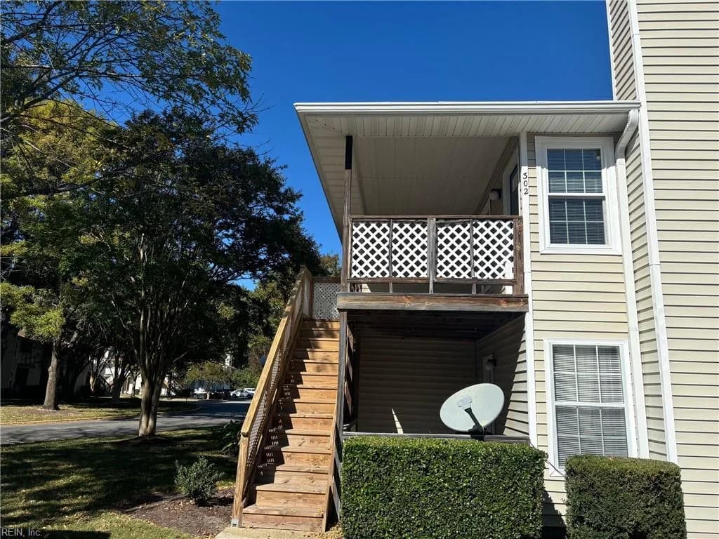 302 Thalia Station CT, VIRGINIABEACH VA 23452 - Photo 2